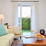 Horizon Apartment *