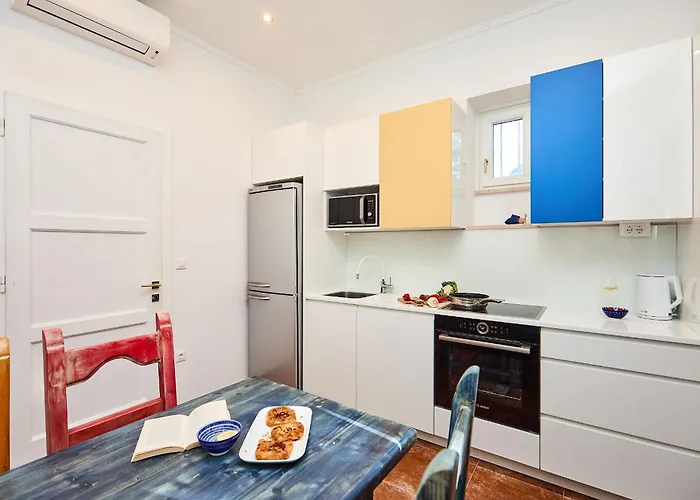 Horizon Apartment *